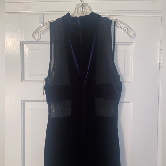 Betsy & Adam Midnight Navy Velvet Gown 10 - Picture 6 of 10